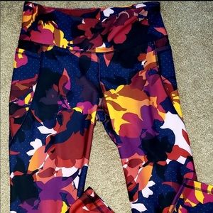 Super cute compression leggings